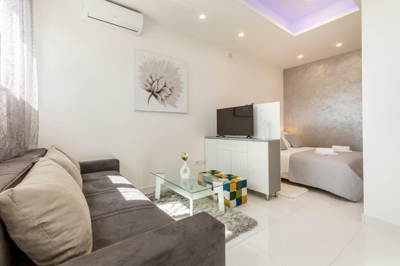 Studio Apartments Twins Spalato Esterno foto