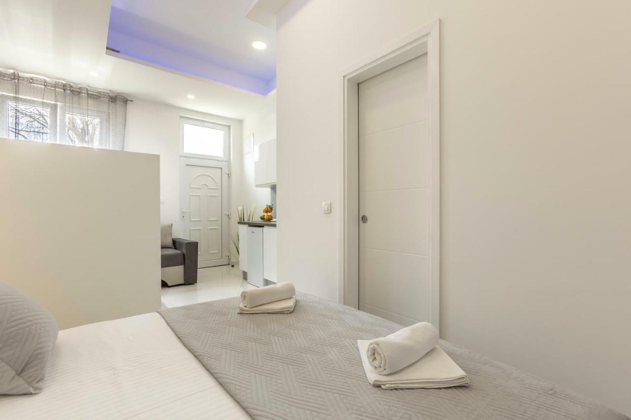 Studio Apartments Twins Spalato Esterno foto