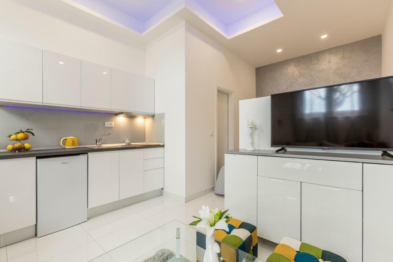 Studio Apartments Twins Spalato Esterno foto